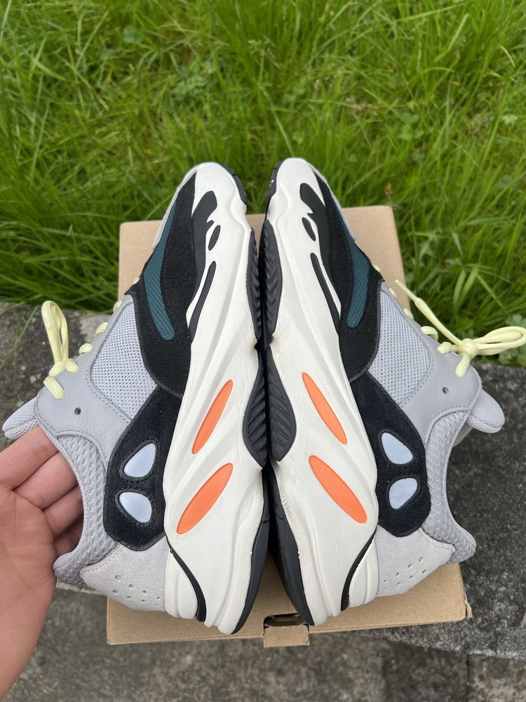 Adidas Yeezy Boost 700 V1 Wave Runner OG sneakersy niskie szare 45 1/3