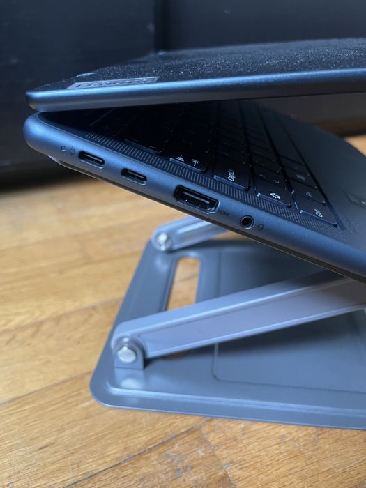 Lenovo yoga 6 gen 7 13.3 windows 11 Ryzen 7