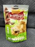 Przekąski z witaminami o smaku bekonu dla psów Friskies Strips 120g