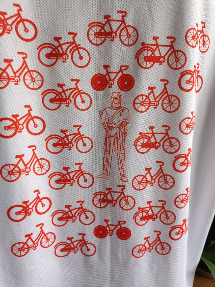 Sportowy T-shirt na rower r. 152