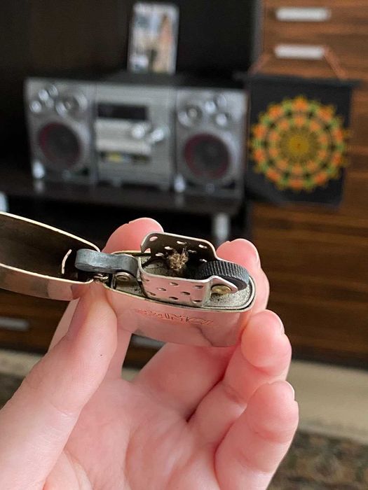 Продам японські зажигалки