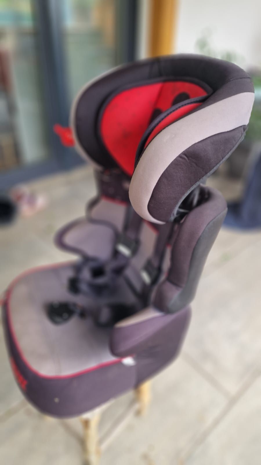 Fotelik samochodowy dla dzieci, 9-18 kg