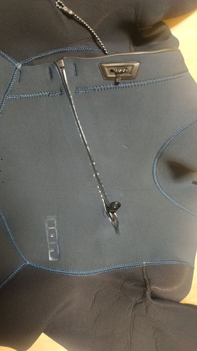 Гидрокостюм Strike