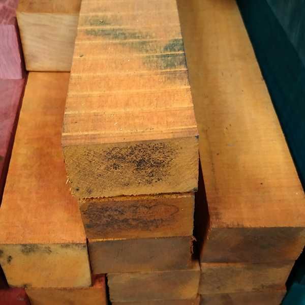 Граб черный для рукоятей ножей и шампуров.