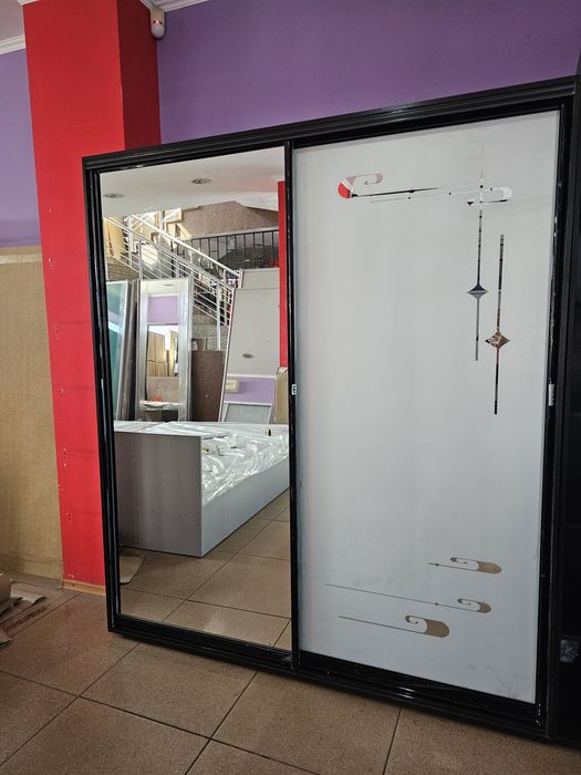 Шкаф-купе в наличии и под заказ