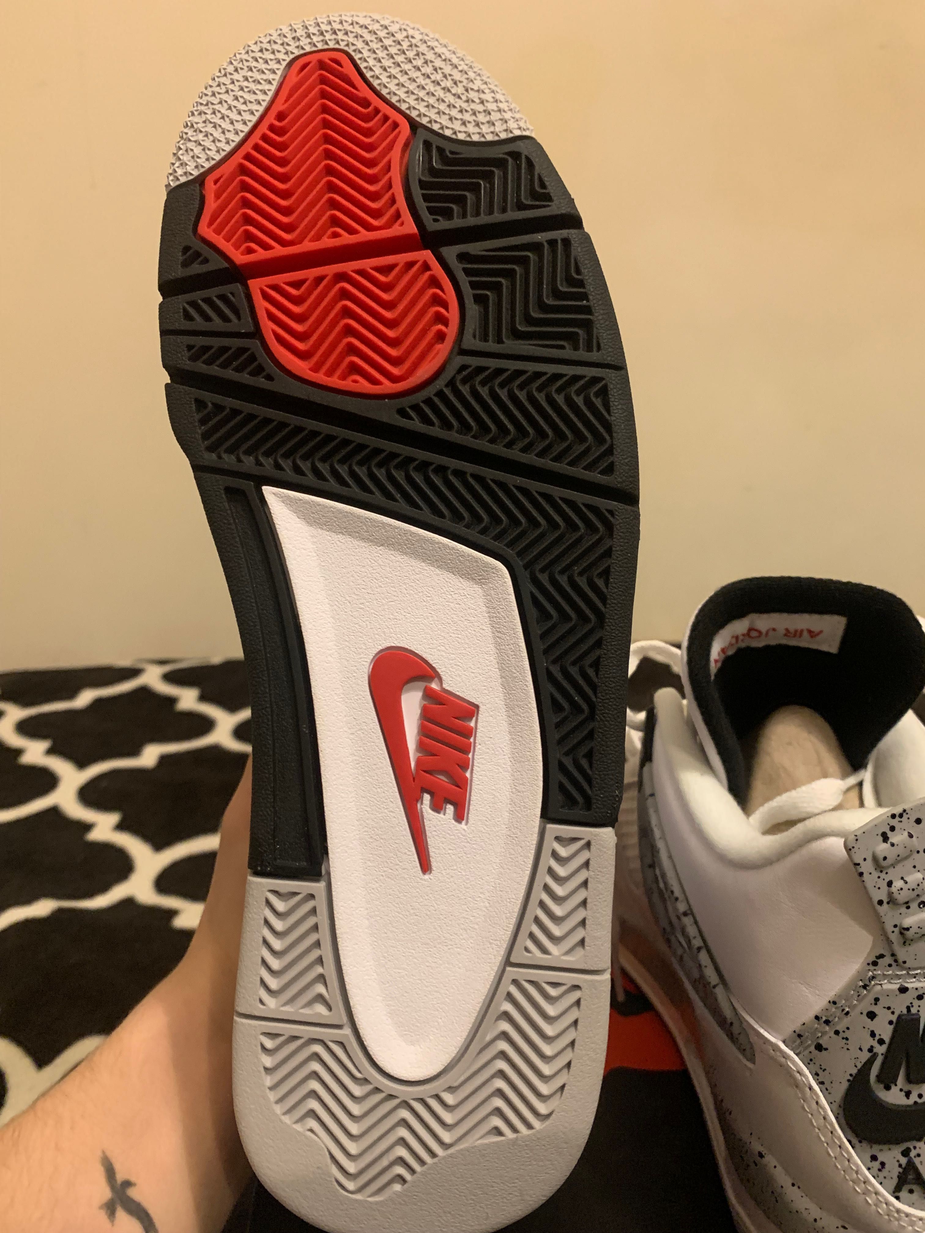 Air Jordan RETRO 4 OG Cement