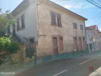 Moradia para Restaurar T5 Venda em Vila de Cucujães,Oliveira de Azeméi