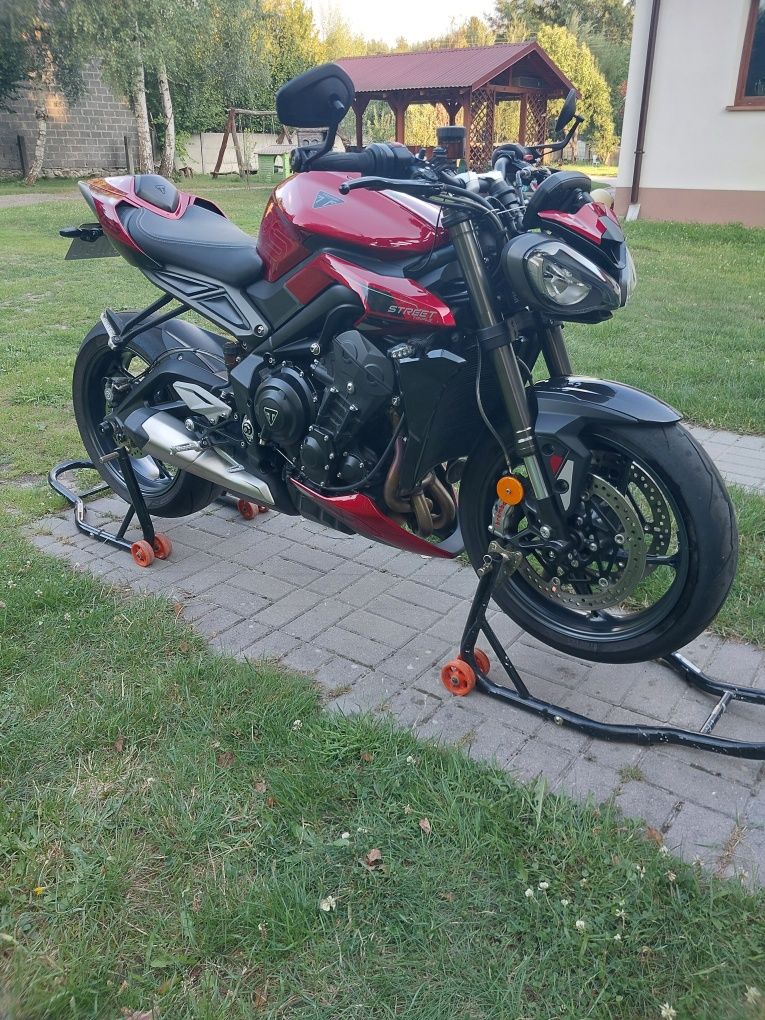 Triumph street triple 765rs 2023r   salon PL nowe opony super corsa v4