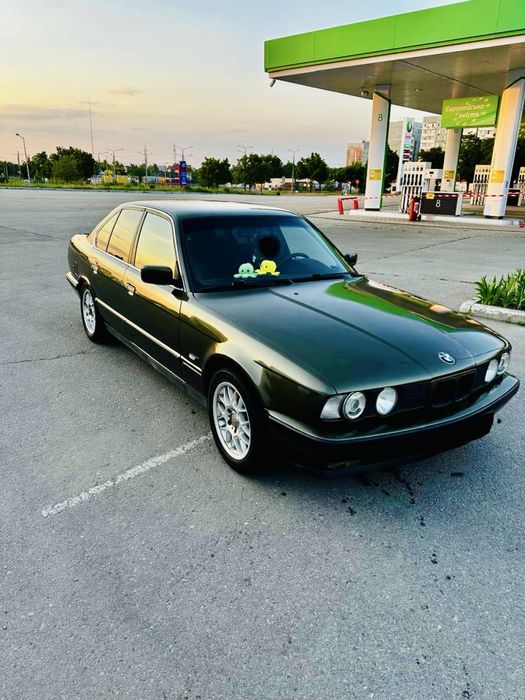 BMW 525I E34 1993 год