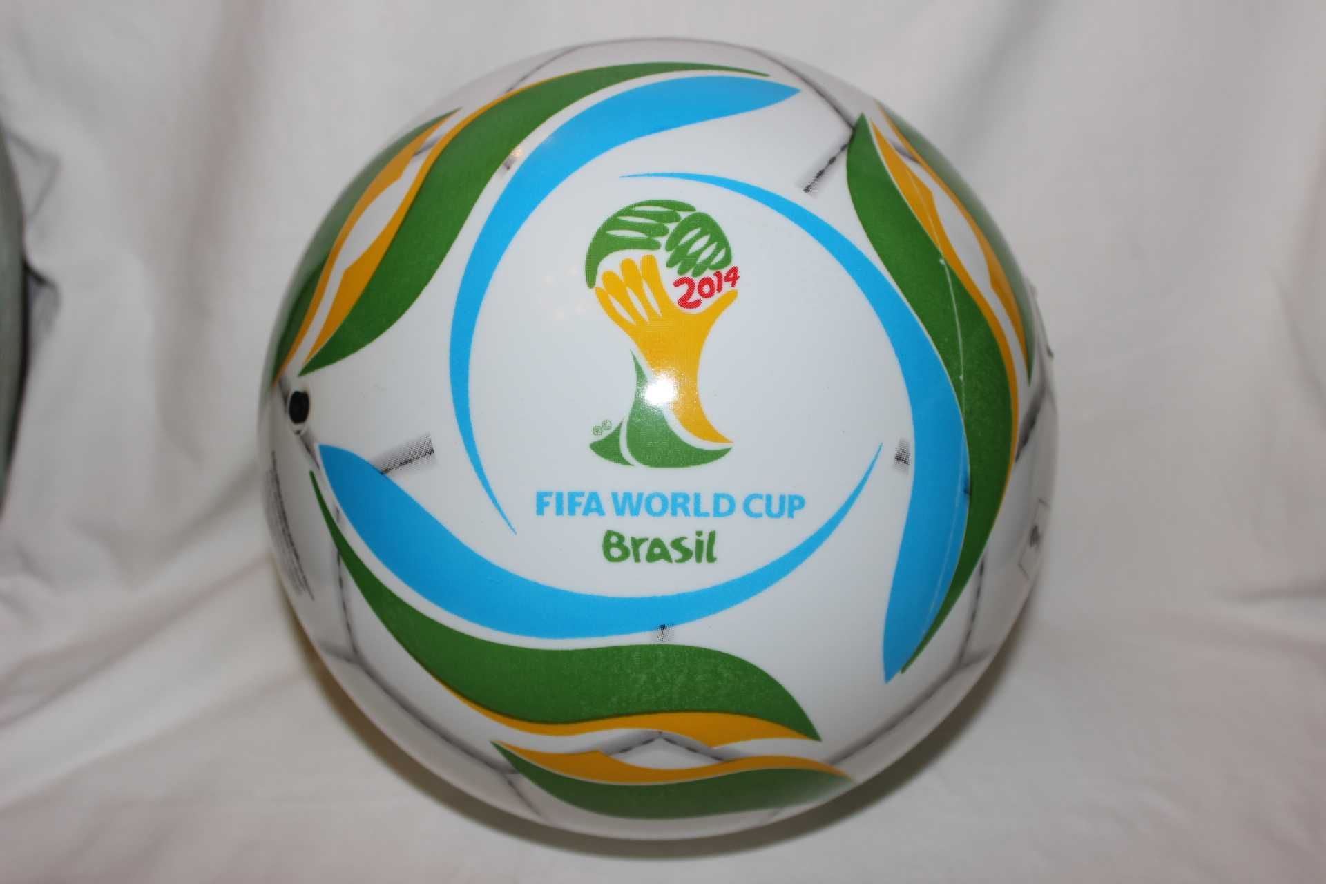 Bola Futebol - FIFA World Cup Brasil 2014 - Oficial - Mascote Fuleco