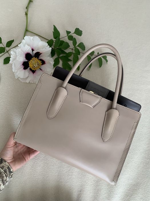 Шкіряна каркасна сумка тоут Gianni Chiarini