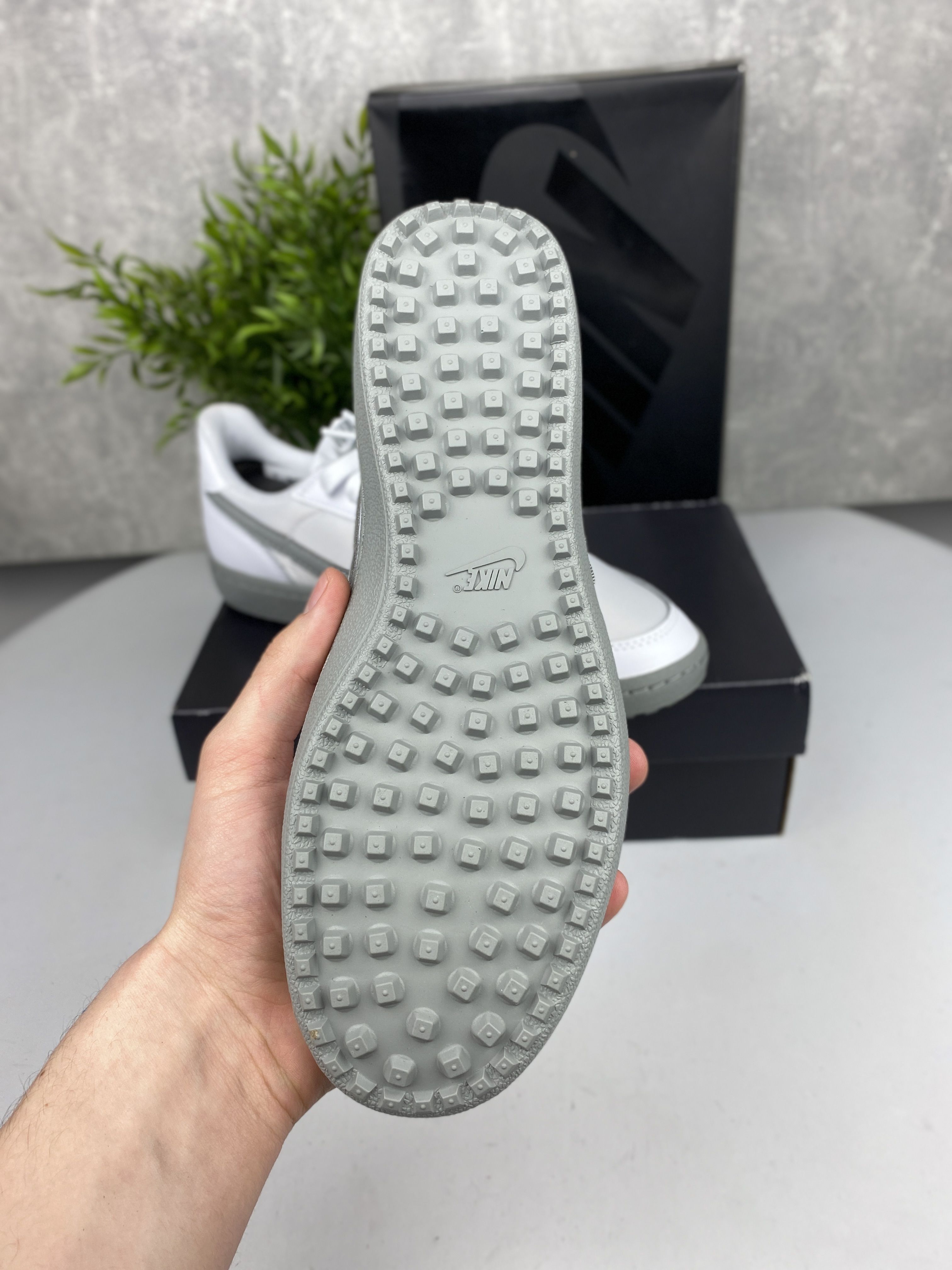 Nowe / buty sneakersy / Nike / Field General 82 SP / r. 41 n104