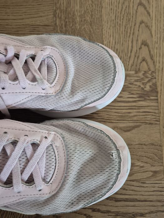 Buty Reebok Energen Lite G58550 Rozm.37,5