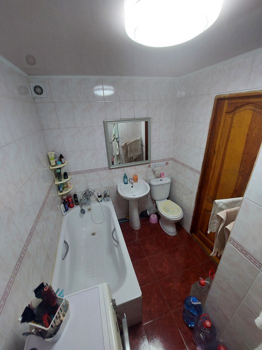 Продаж  3 кімнатна квартира  вулиця Велика  Морська Центр