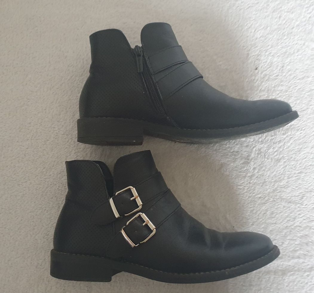 Botki Clara Barson r.37