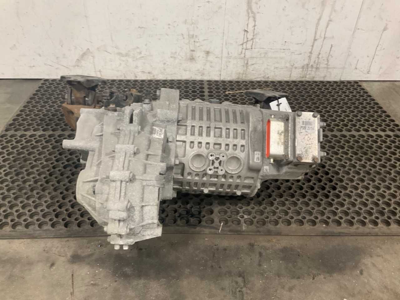 Мотор редуктор АКПП коробка передач Kia Soul EV 2013-2017 4450018410