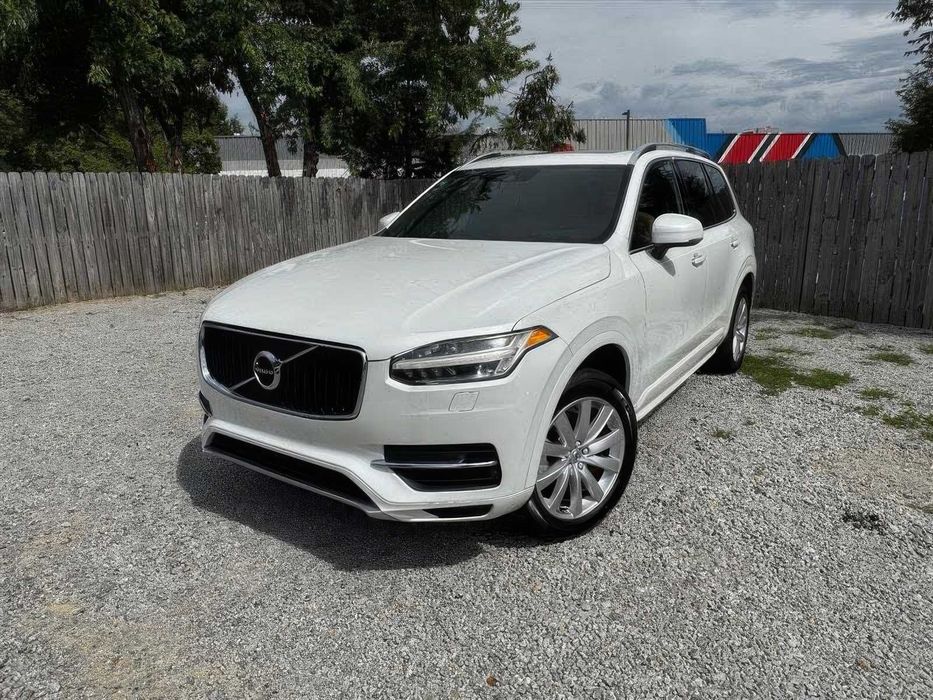 Volvo XC90 T6 Momentum      2018