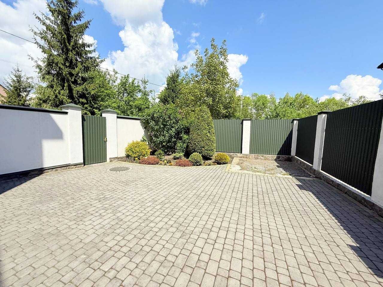 Продаж будинку в Брюховичах, 164 м.кв., вул. Проліскова.
