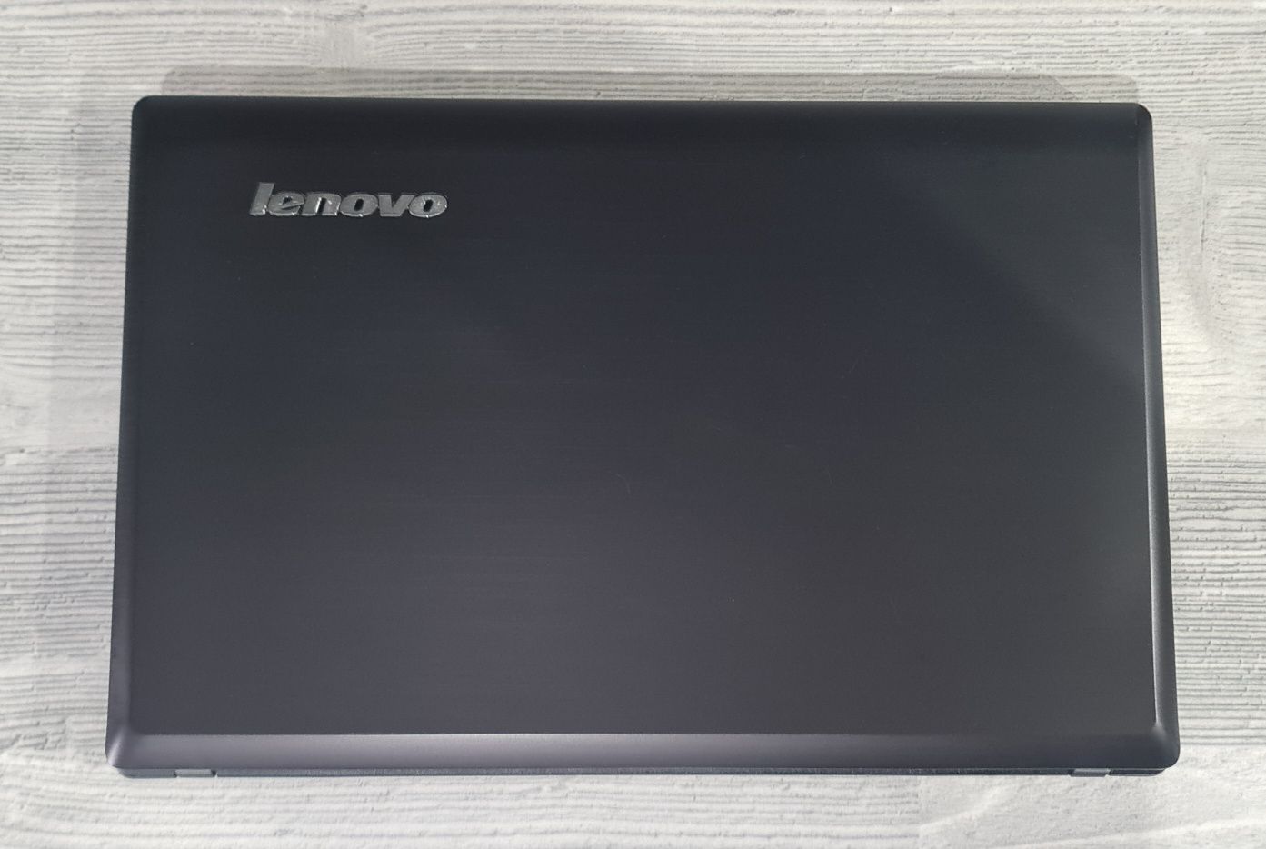 Laptop Lenovo, Intel I7, 8GB ram, 1TB SSHD, dwie grafiki, 15,6 cala