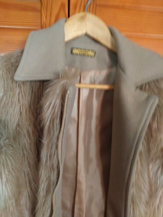 Blusão em  Tecido de Lã com Pêlo