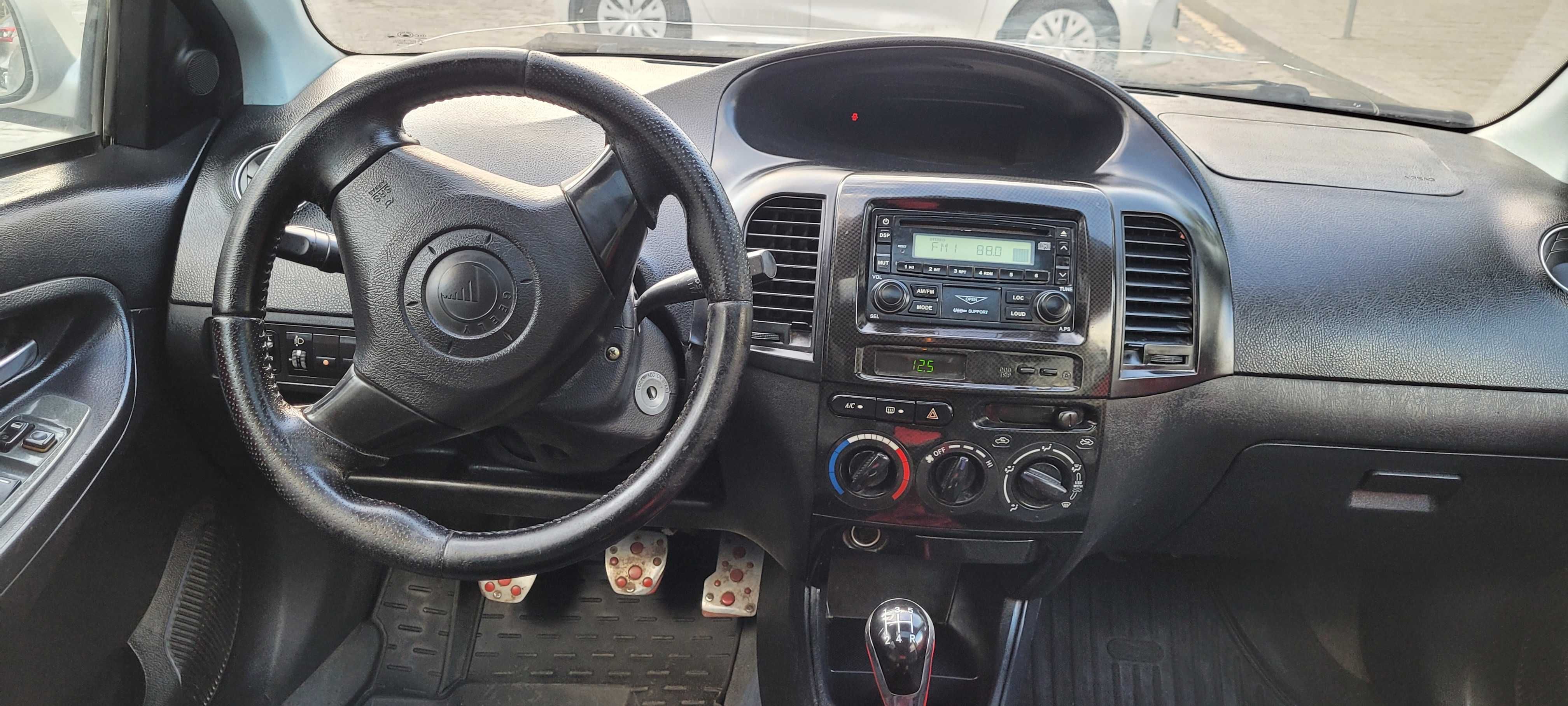 Geely MK cross LUX 2013