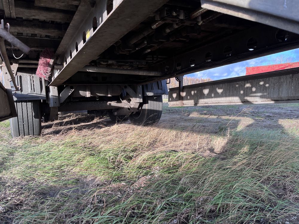 Przyczepa naczepa fliegl z ruchoma podloga samorozladowcza