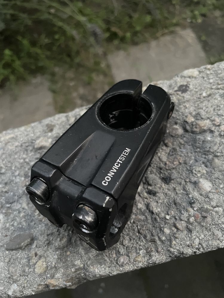Wspornik mostek bmx Stolen Convict III