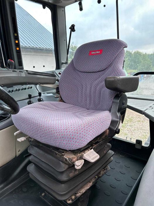 Valtra T120, nie M120, nie T140 TUR