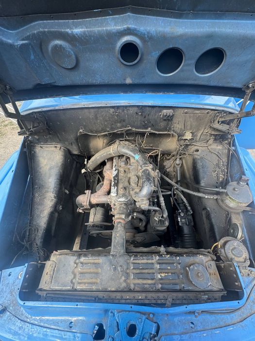 Самоскидний кузов ЗІЛ 130 з гідропідйомником