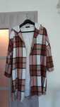 Bluza z kapturem kurtka koszulowa Chic me - M