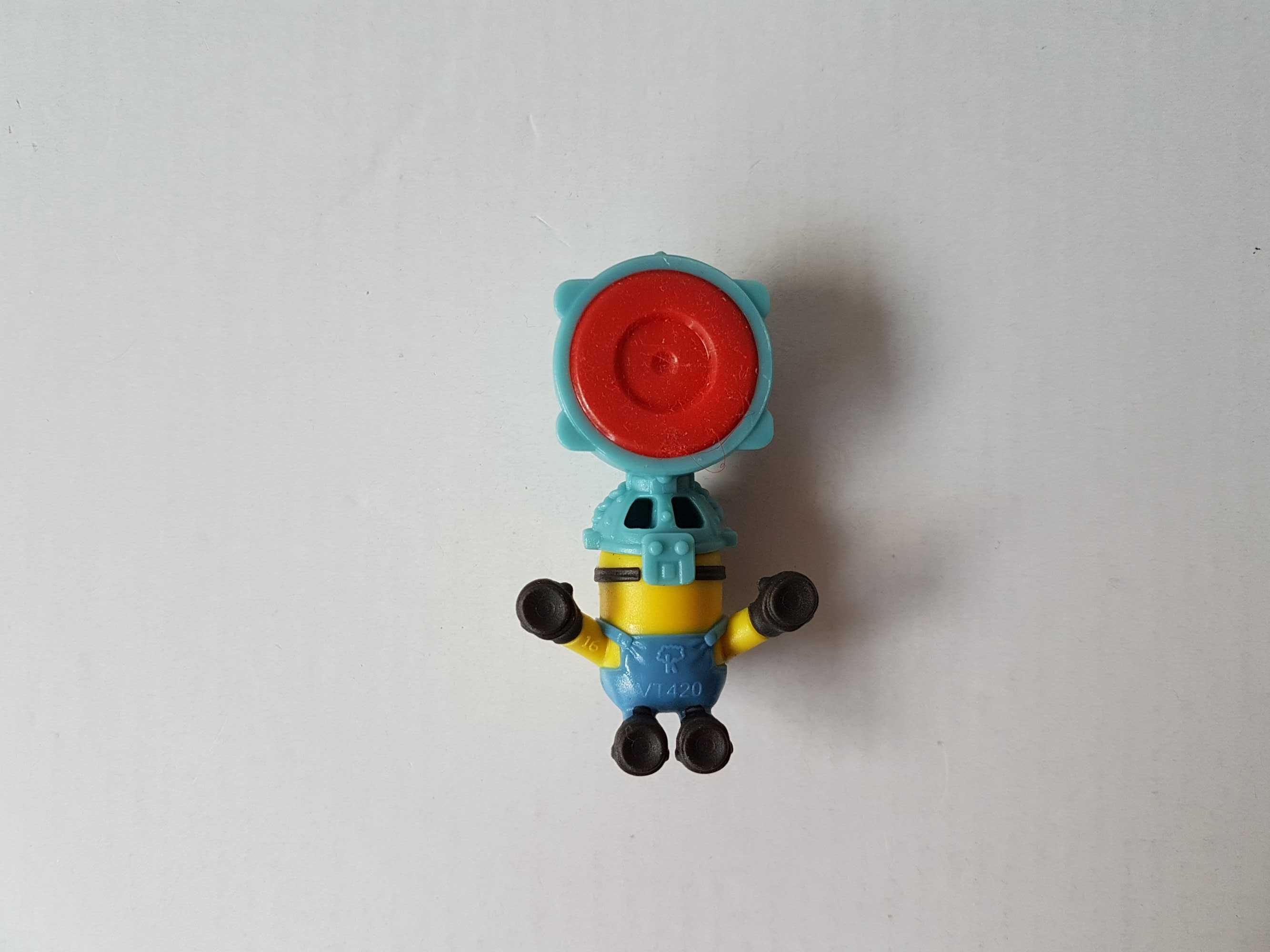 Figurki Minionki Minionek w kosmosie Minionek w pojeździe