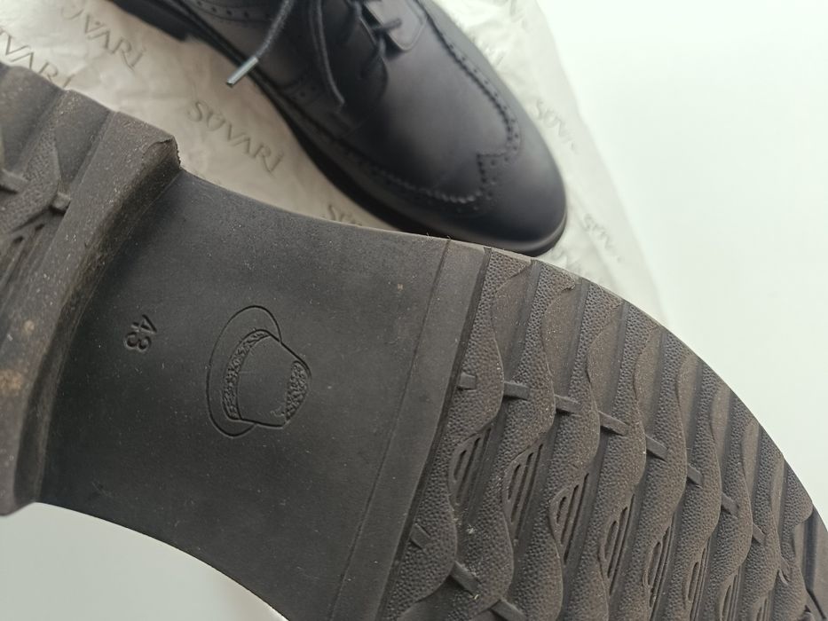 чоловічі туфлі SUVARI