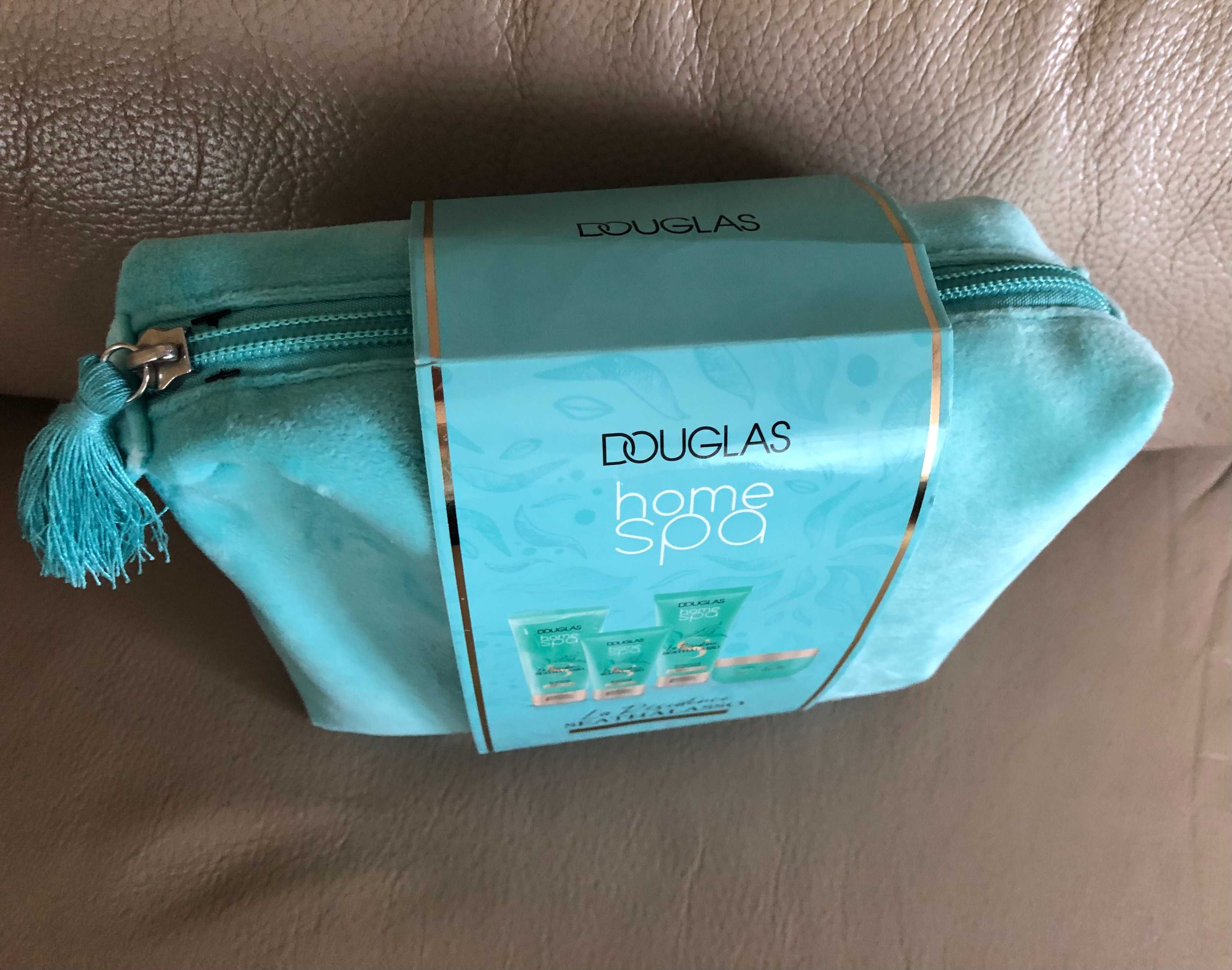 Zestaw kosmetyczka + kosmetyki Douglas home spa Seathalasso