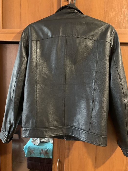 Продам чоловічу Зимову шкіряну КУРТКУ