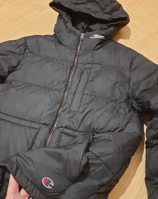 Champion вишуканий аксесуар