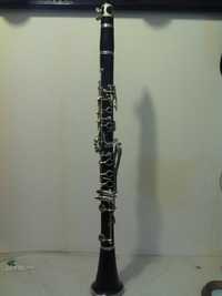 музичний інструмент-кларнет