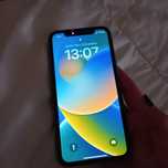 iPhone 11 64 GB verde água