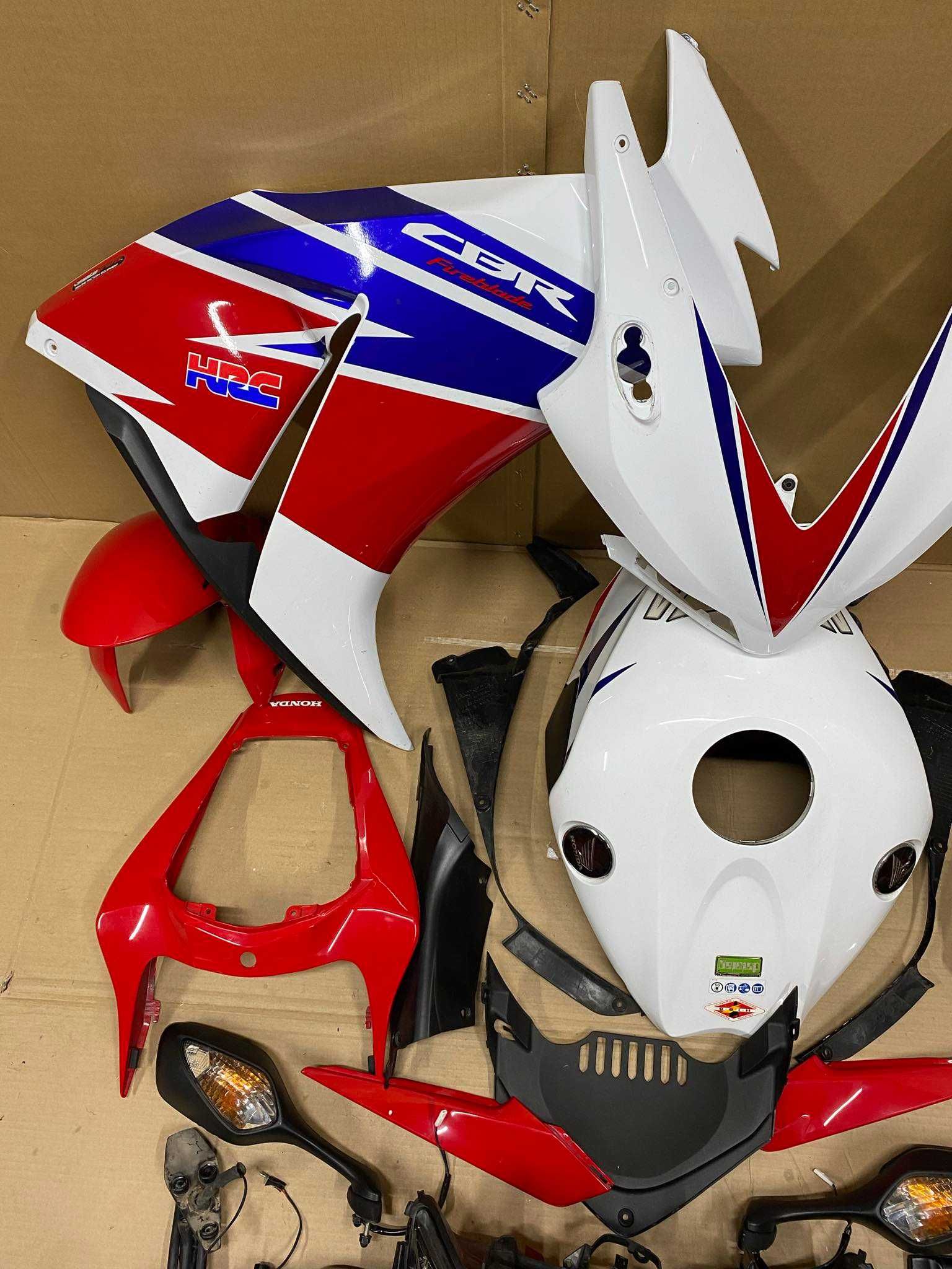 HONDA CBR 1000RR sc59 2012 owiewki 2013 lampa 2014 HRC 2015 airbox