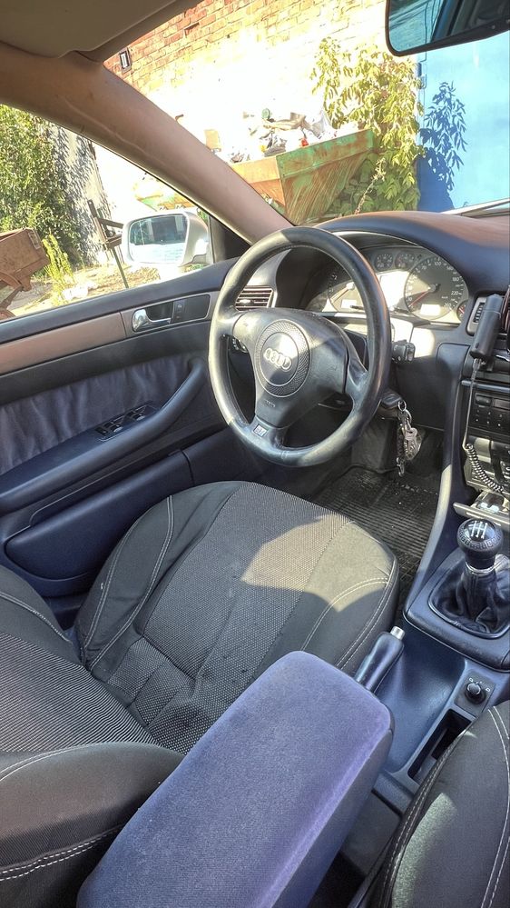 Audi A6 C5 2.4 Quattro