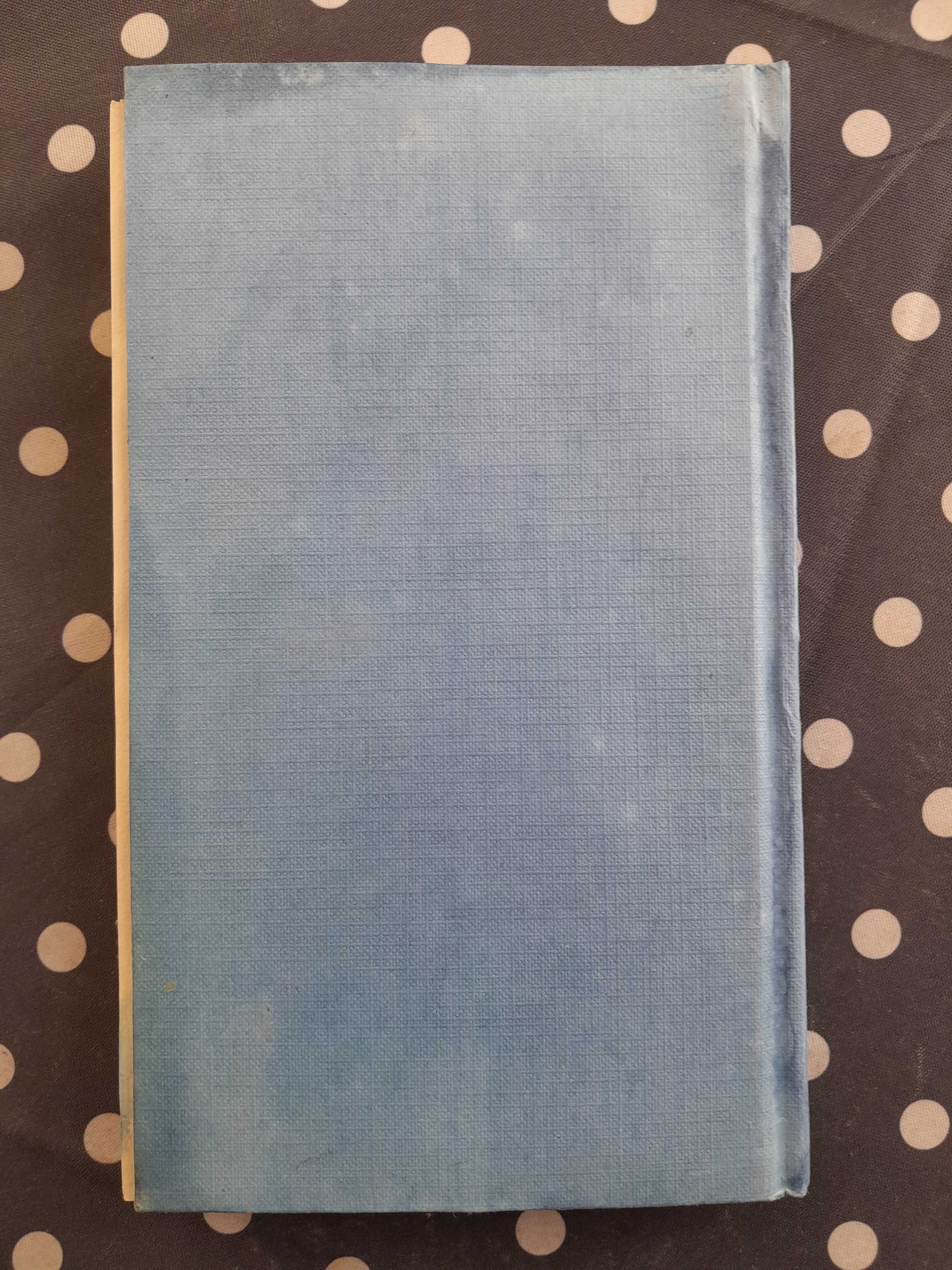 Pociągi pod specjalnym nadzorem. Postrzyżyny. Bohumil Hrabal