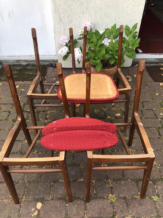 Krzesła jak Hałas PRL