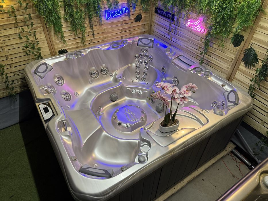 Jacuzzi Sundance 880 Optima silver piekne