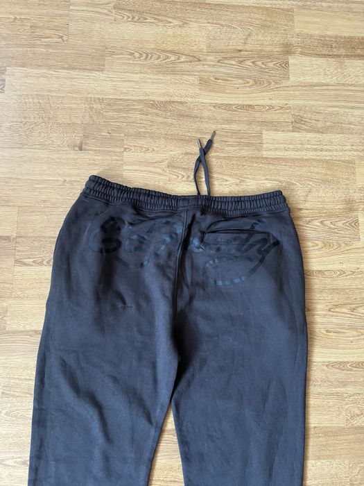 Spodnie dresowe ed hardy