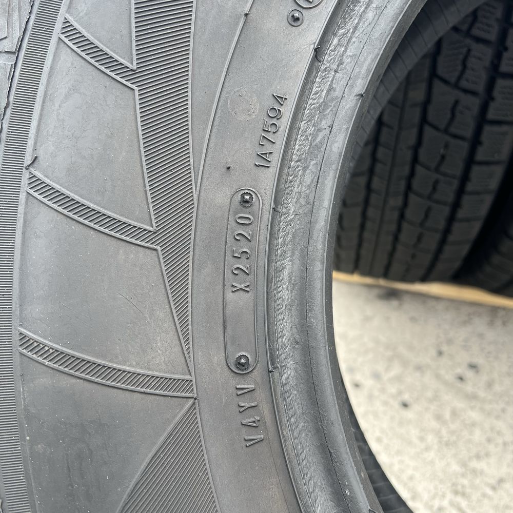 Зимові шини 215/70 r16 Falken. 2020р. 8мм.