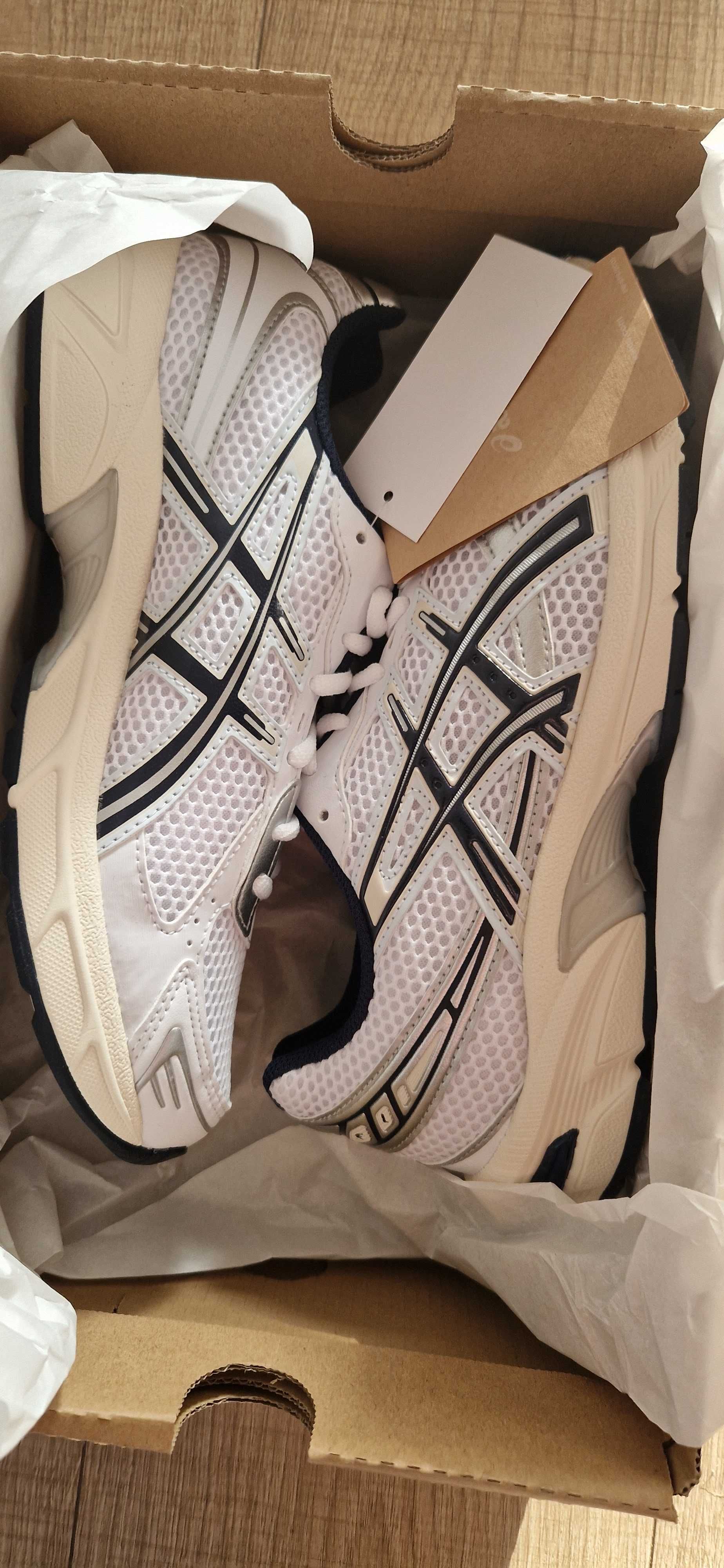 Asics nowe adisady