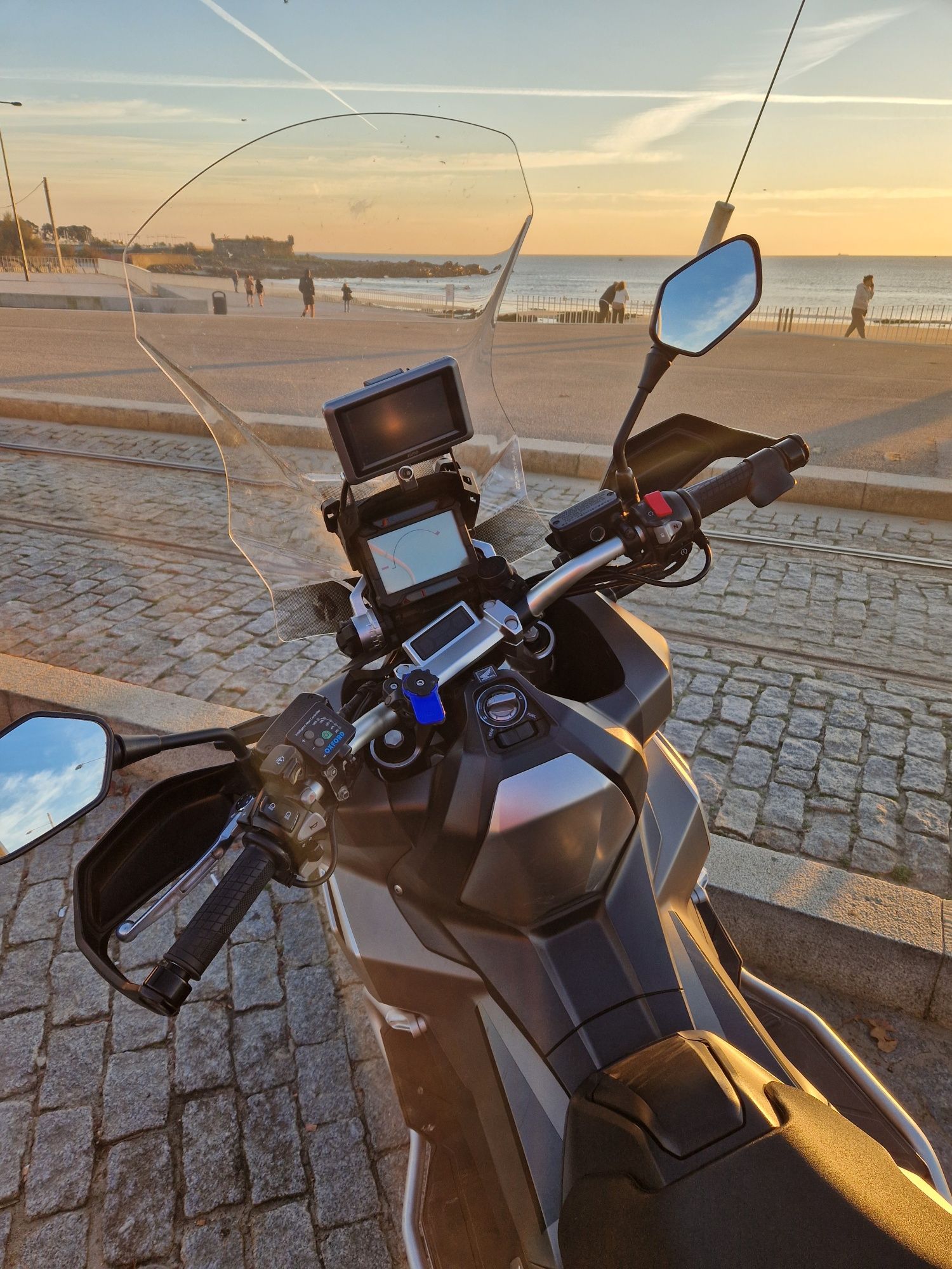 Scooter X-ADV 750