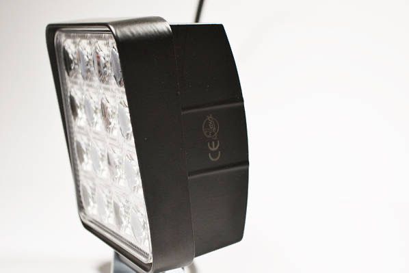 LED фары/фонари лед свет 42/48Вт трактор комбайн МТЗ ЮМЗ Т16/25/40/150