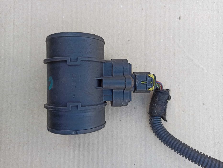 Przepływomierz Opel CORSA D LIFT 06-14.r 1.0 X10XEP 12v 64KM 079