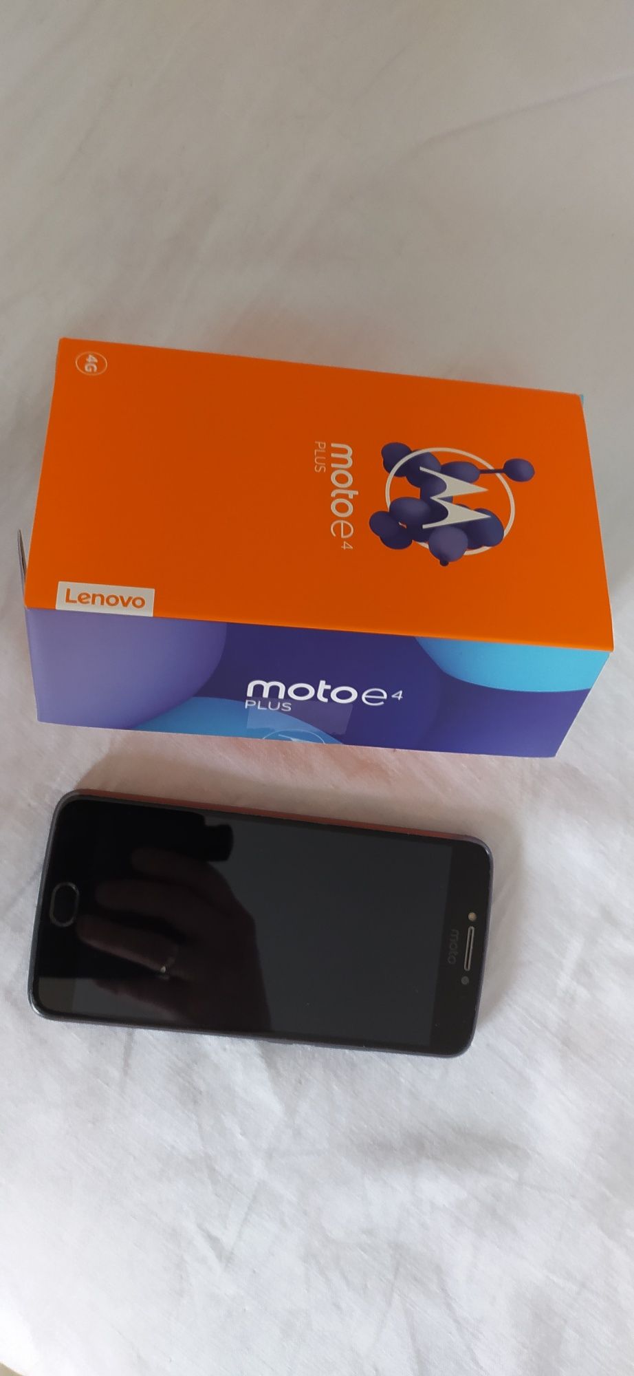 Смартфон Motorola e4 plus