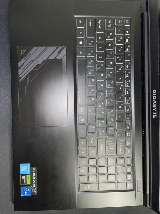 Ноутбук Gigabyte G7 KF